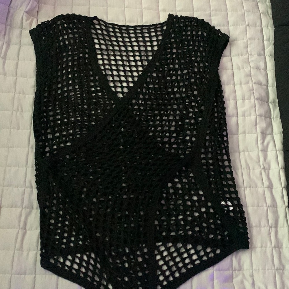 Black beach coverup